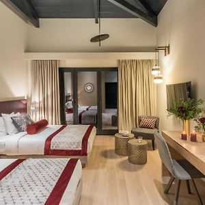 Superior Deluxe King Room